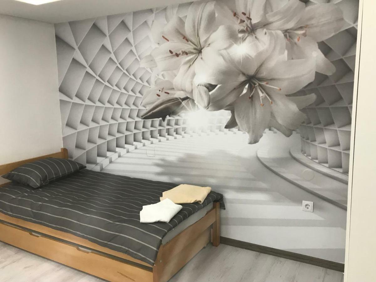 Apartman Lilium Apartment Сараево Екстериор снимка